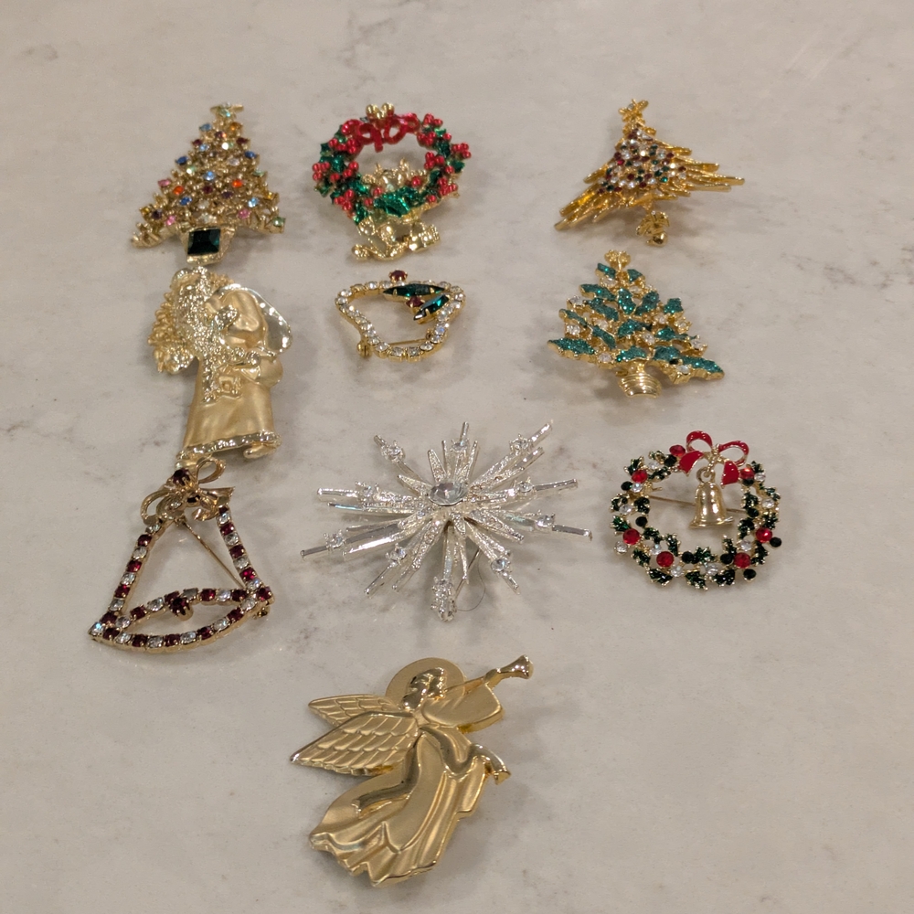 Festive Holiday Brooch Collection - Multicolor Lot Of 10